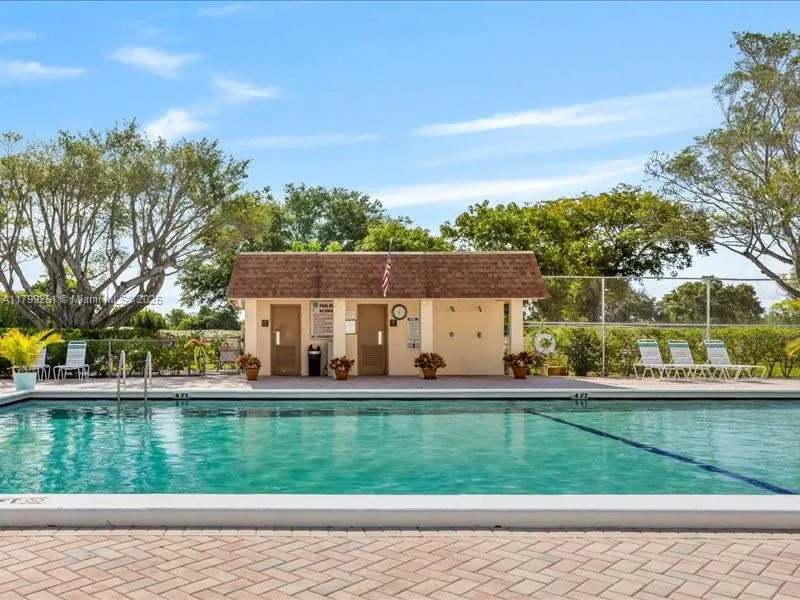 Boca Raton, Florida 33487, United States, 2 Bedrooms Bedrooms, ,2 BathroomsBathrooms,Residential,Active,136220