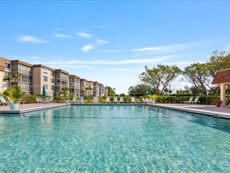 Boca Raton, Florida 33487, United States, 2 Bedrooms Bedrooms, ,2 BathroomsBathrooms,Residential,Active,136220