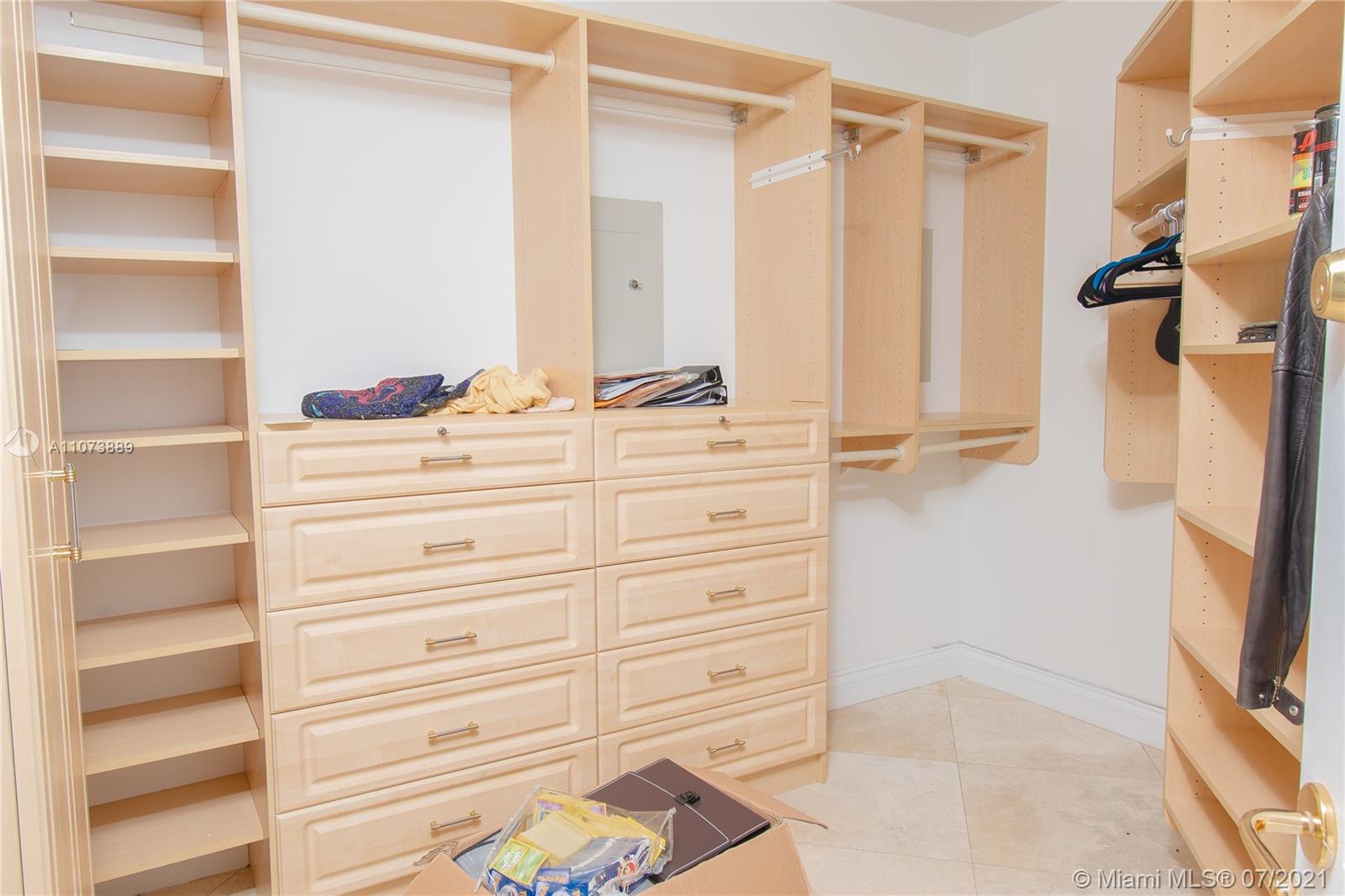 SANTA MARIA CONDO - Residential