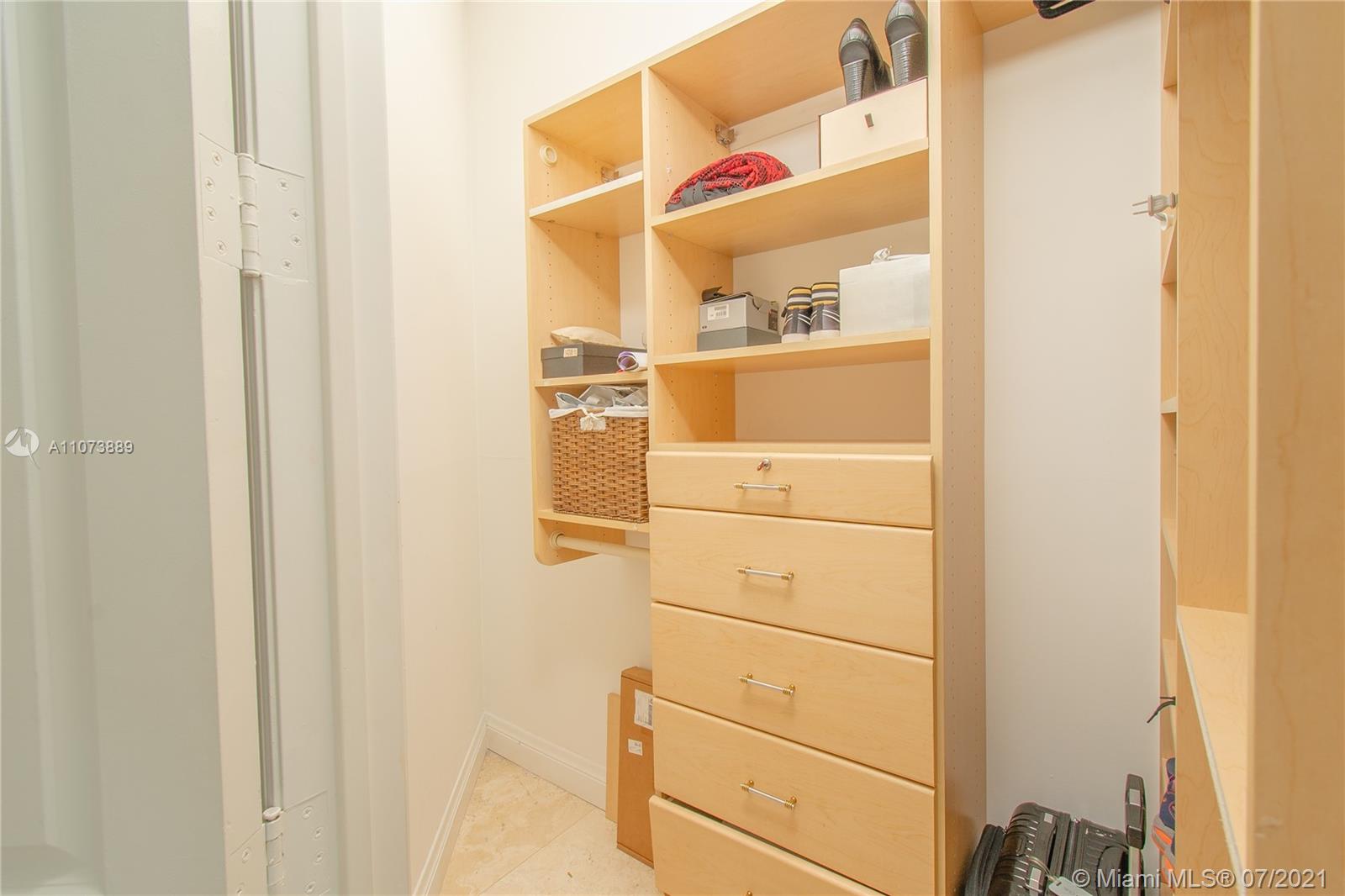 SANTA MARIA CONDO - Residential