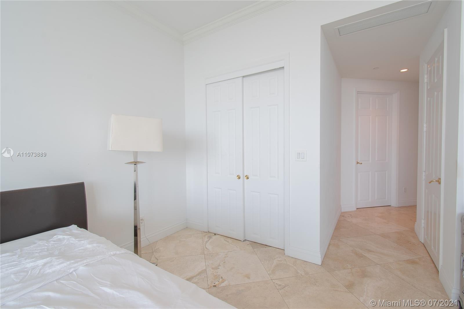 SANTA MARIA CONDO - Residential