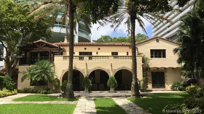 SANTA MARIA CONDO - Residential