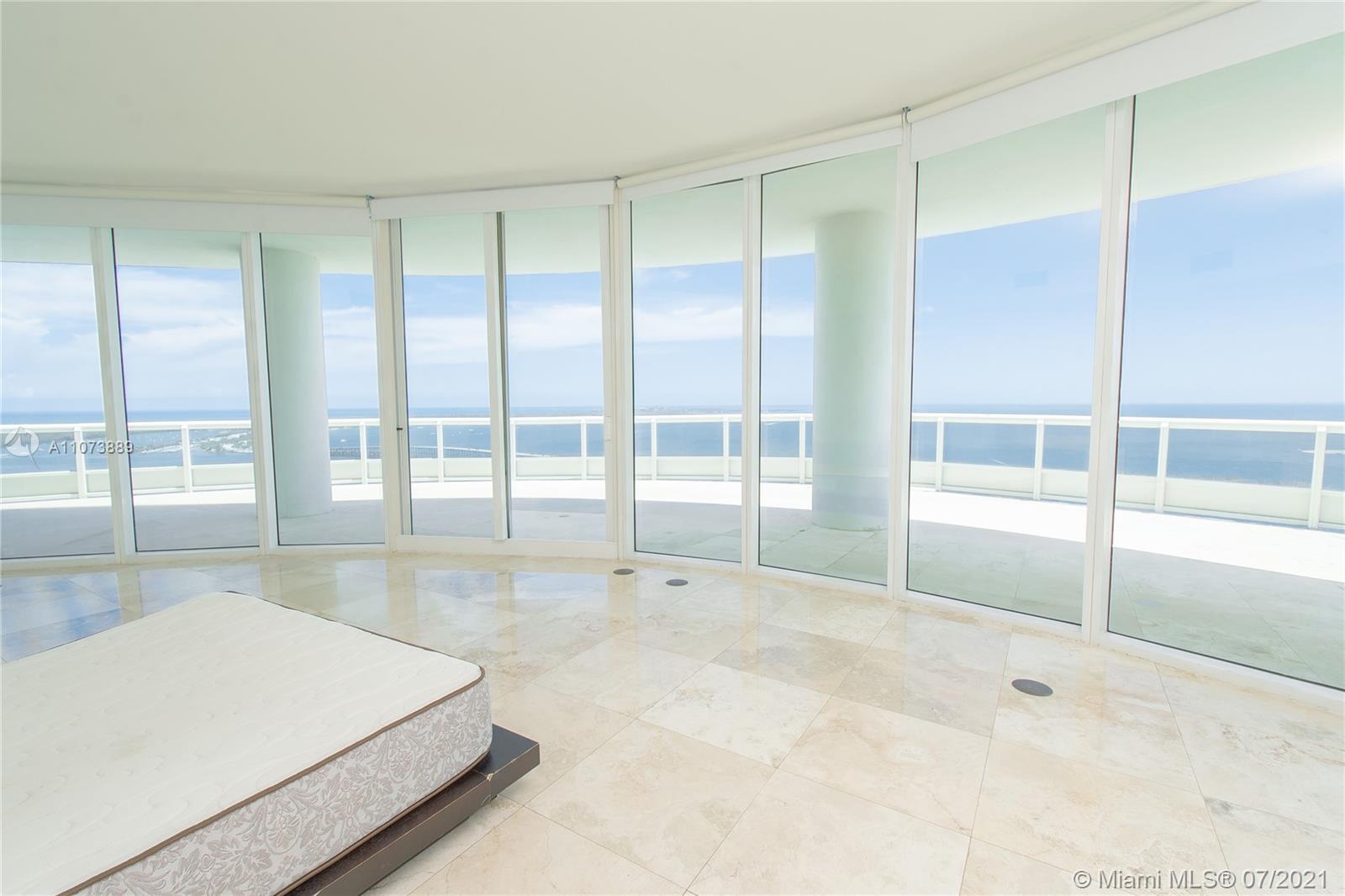 SANTA MARIA CONDO - Residential