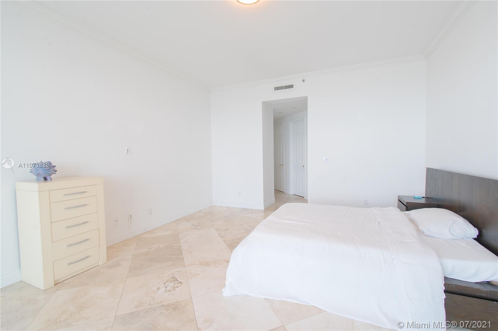 SANTA MARIA CONDO - Residential