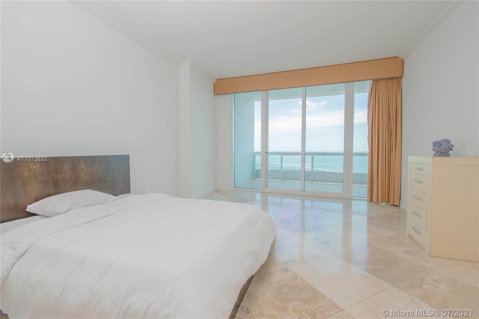 SANTA MARIA CONDO - Residential