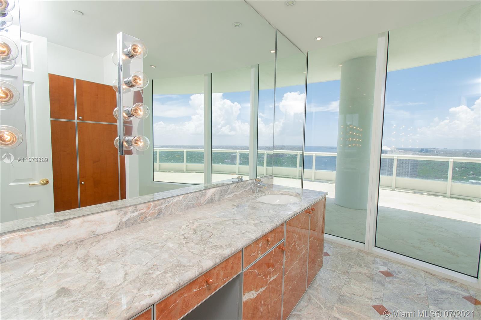 SANTA MARIA CONDO - Residential