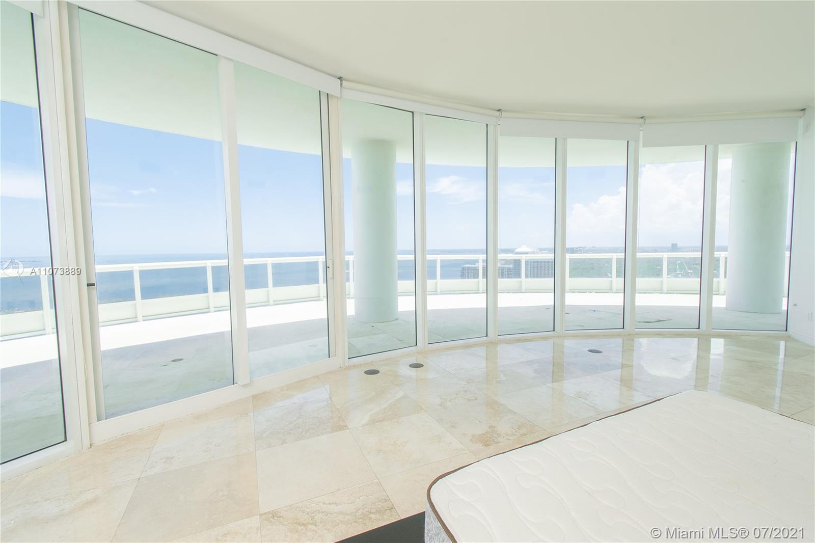 SANTA MARIA CONDO - Residential