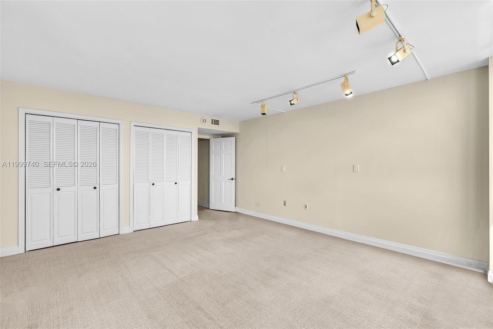 GROVE ISLE CONDO - Residential