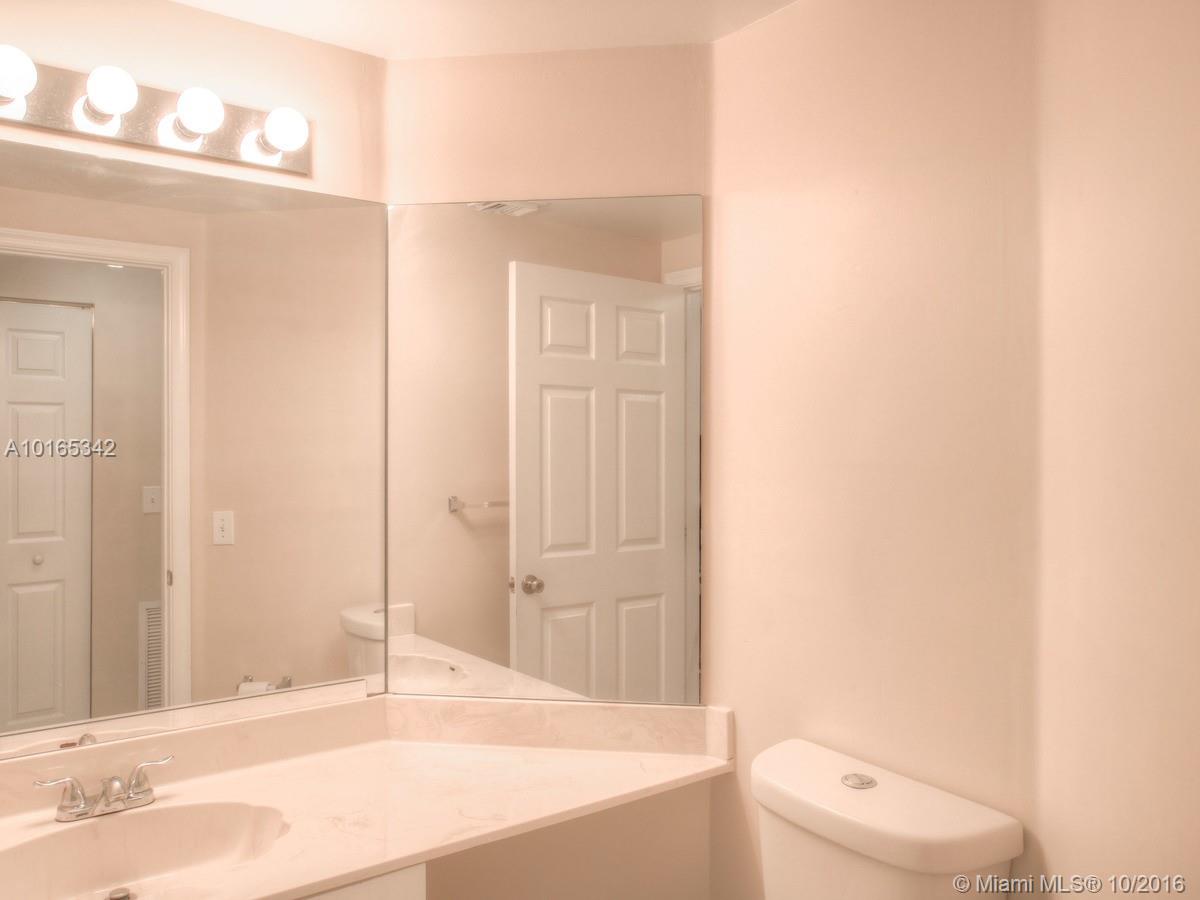 Lakes Of Newport II 158-2 - Residential Lease