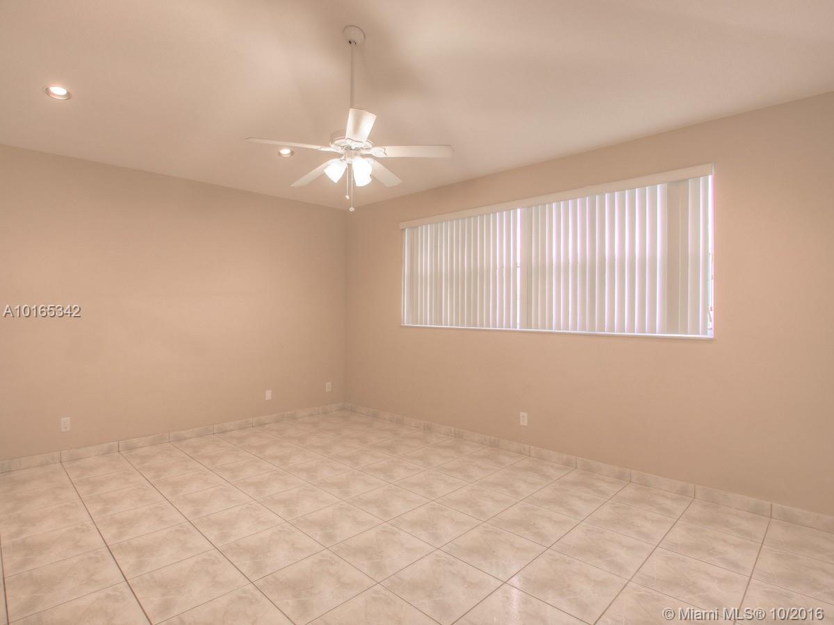 Lakes Of Newport II 158-2 - Residential Lease