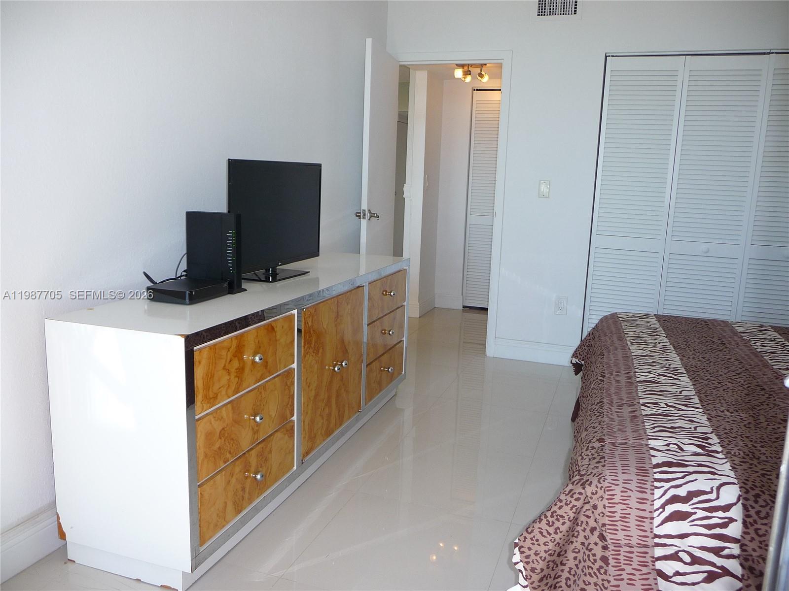 AVENTURA-ELDORADO CONDO - Residential Lease