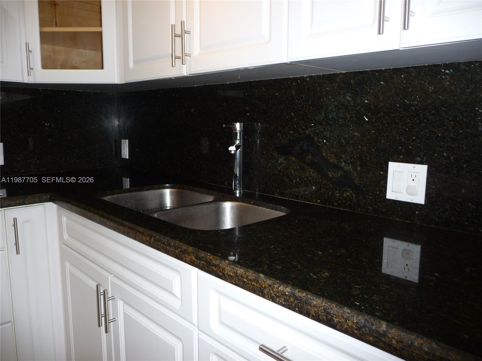 AVENTURA-ELDORADO CONDO - Residential Lease