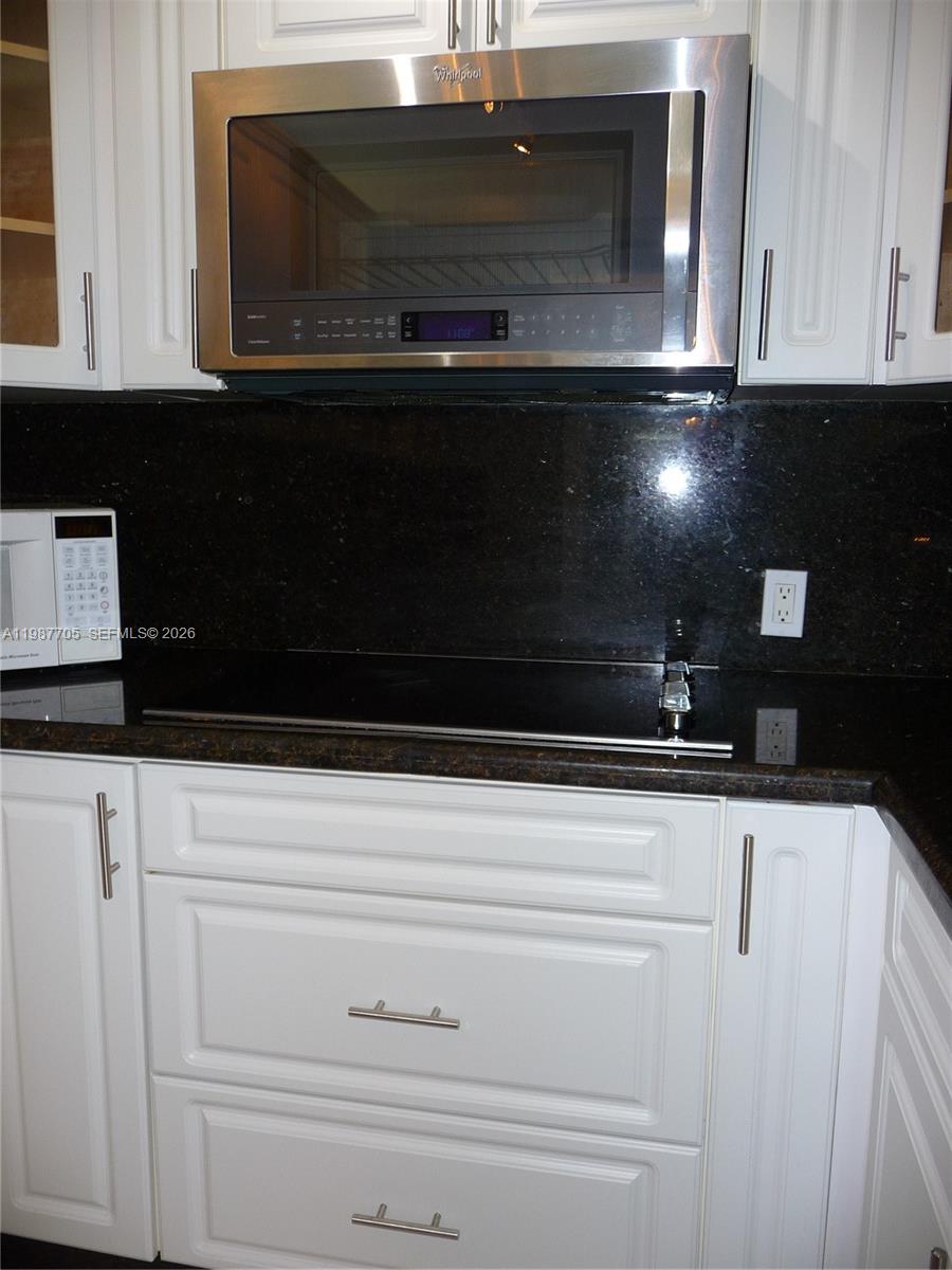 AVENTURA-ELDORADO CONDO - Residential Lease