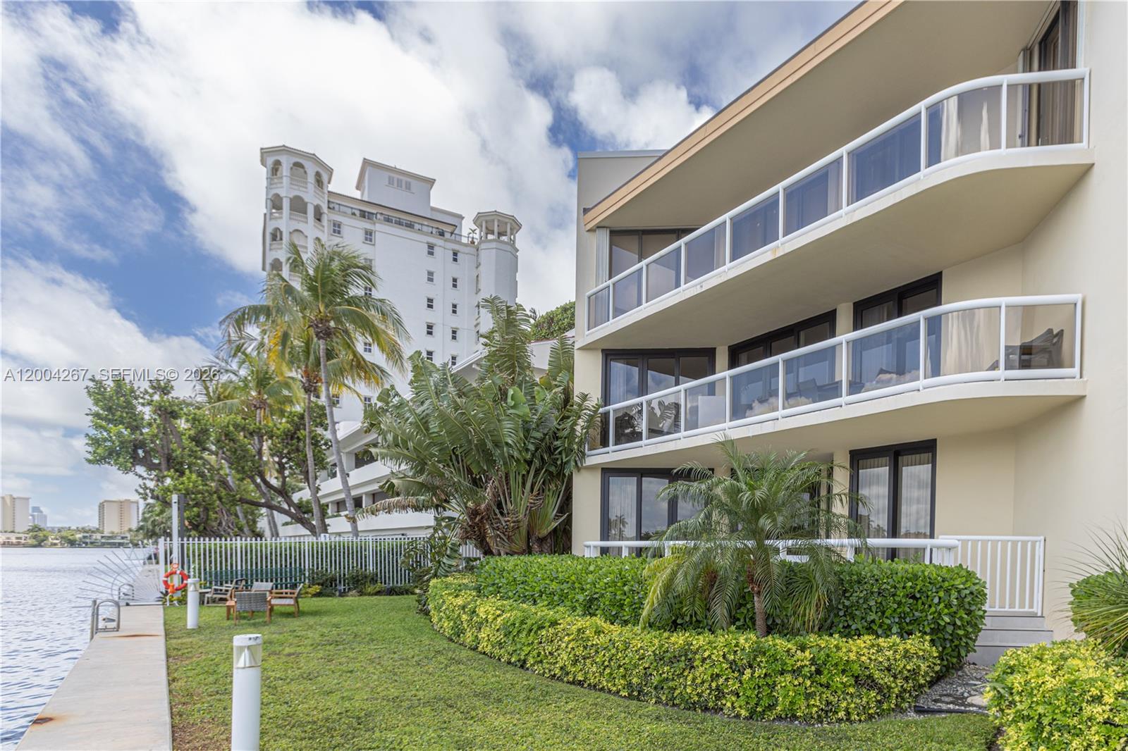 TERRACES NORTH TURNBERRY - Residential