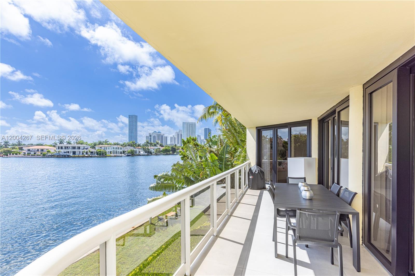 TERRACES NORTH TURNBERRY - Residential