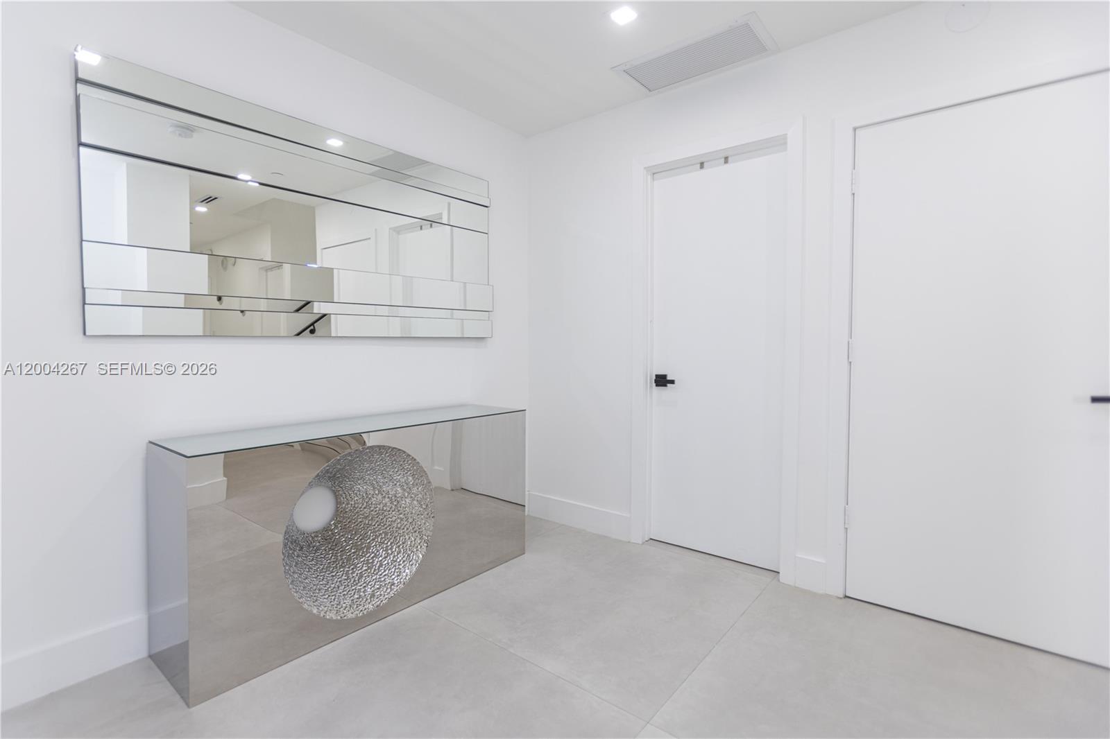 TERRACES NORTH TURNBERRY - Residential