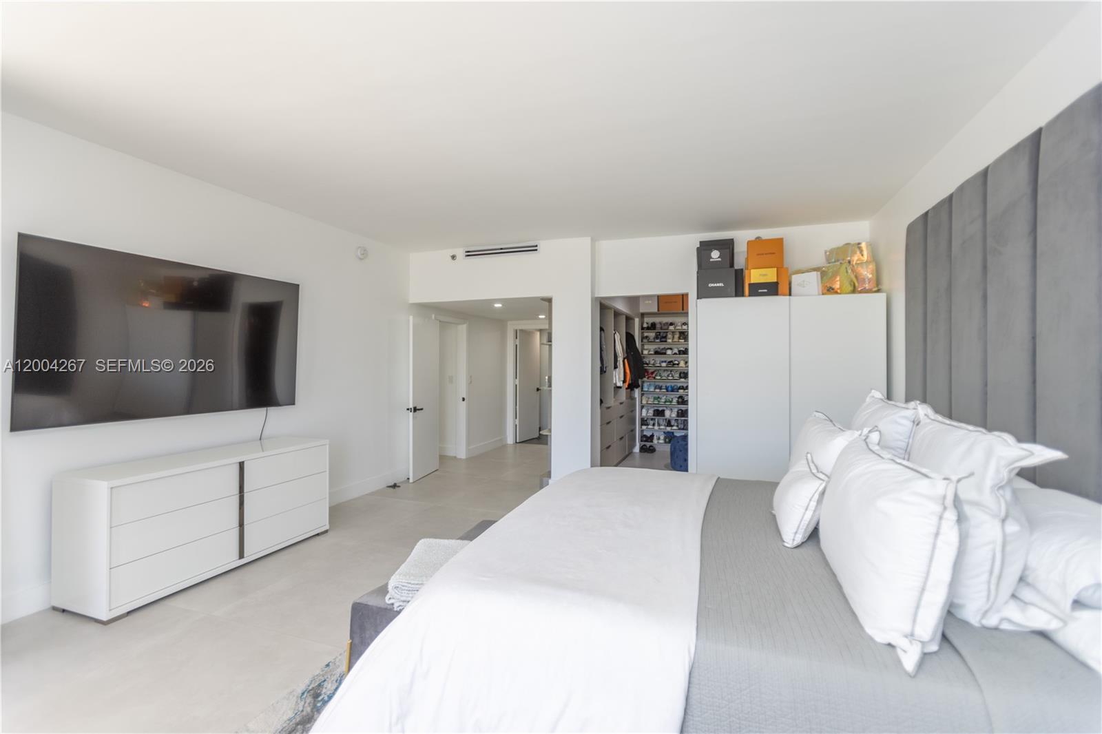 TERRACES NORTH TURNBERRY - Residential