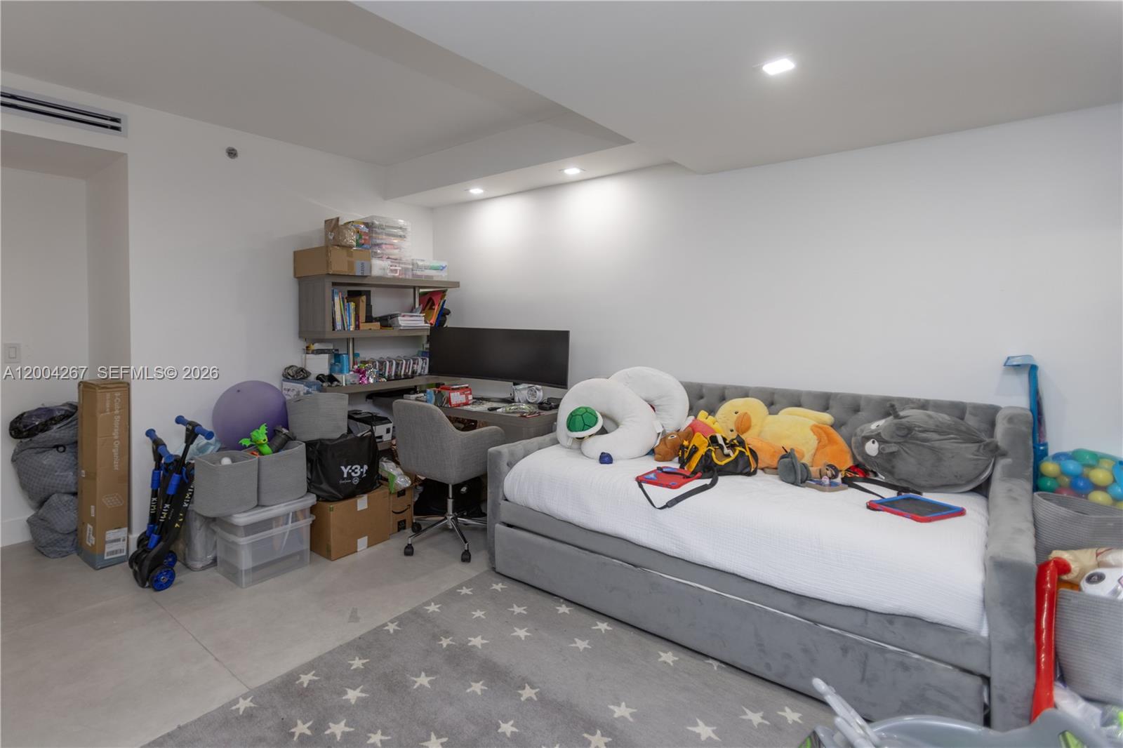 TERRACES NORTH TURNBERRY - Residential