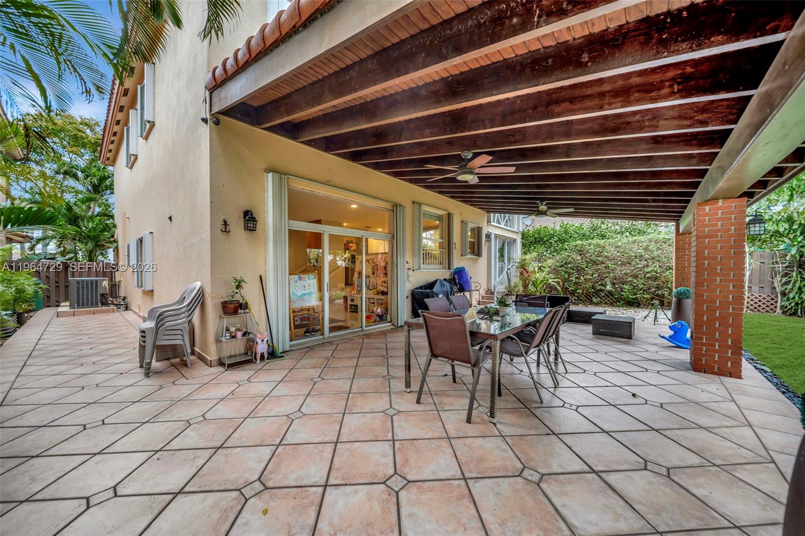 DORAL ISLES ANTILLES 1ST - Residential