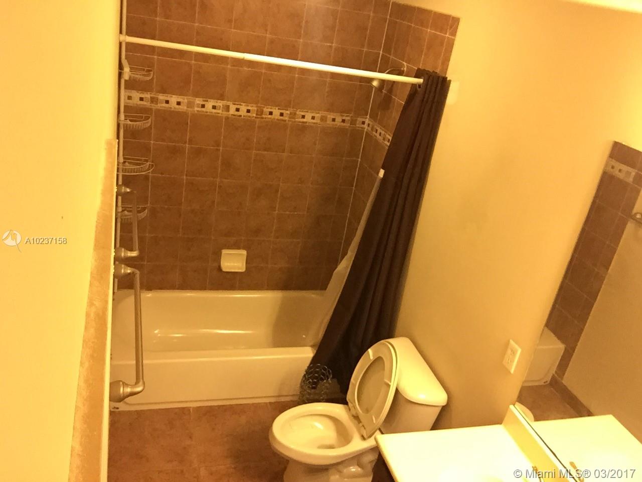 Lyons Indust Park 71-1 B - Residential Lease