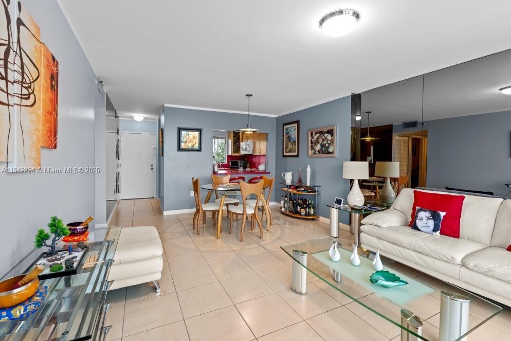 RIVER RUN CONDO PH I - Residential