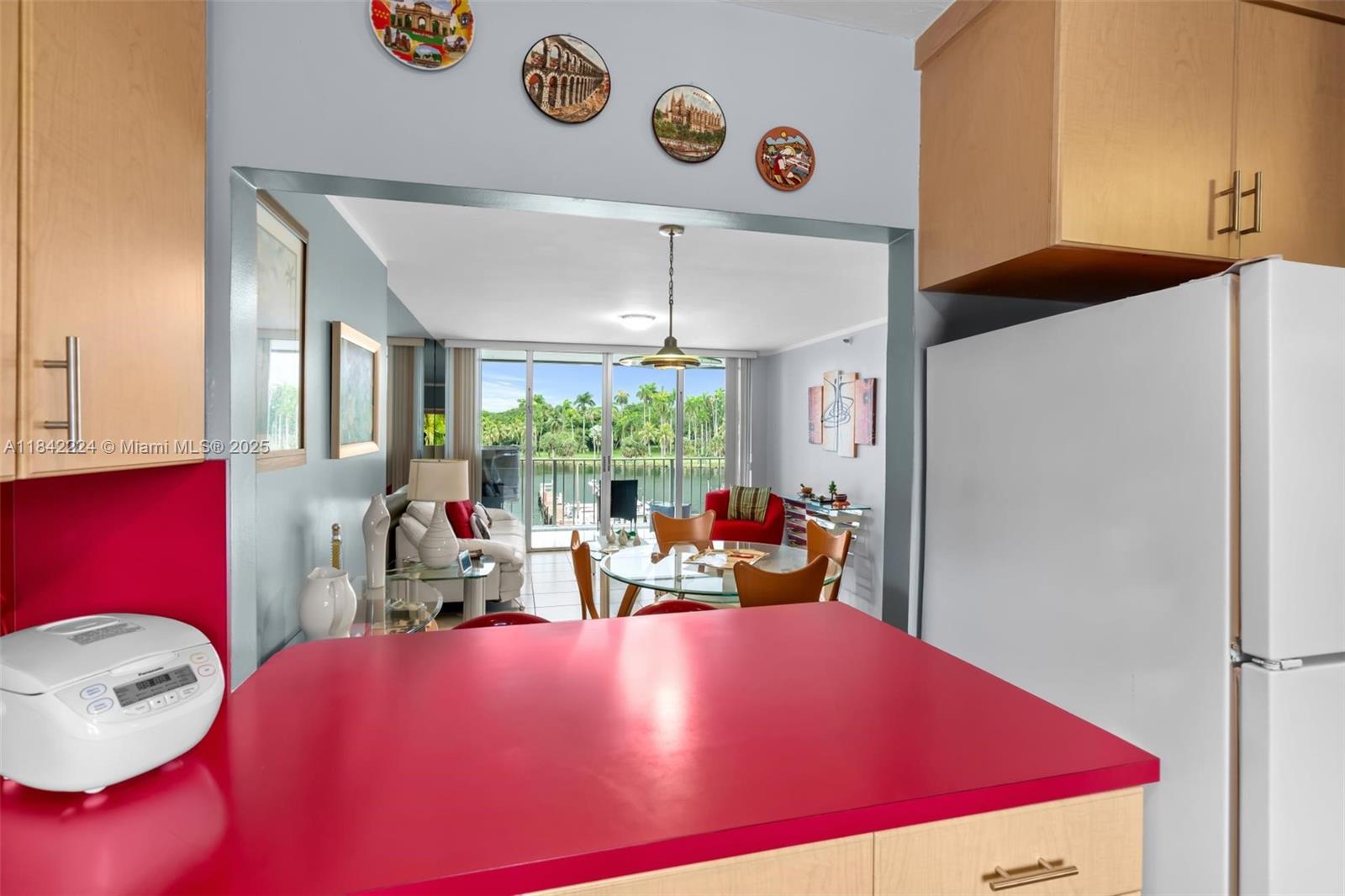 RIVER RUN CONDO PH I - Residential