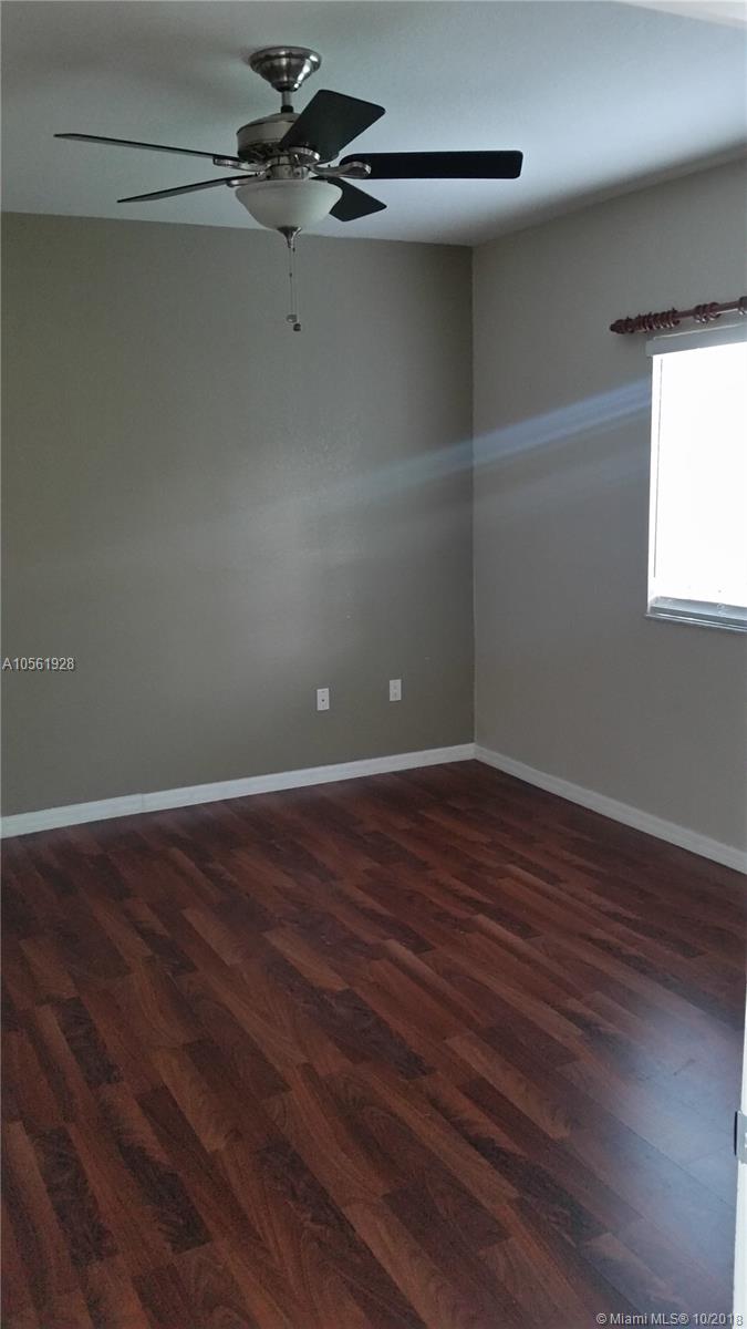 EUREKA PALM GARDEN - Residential