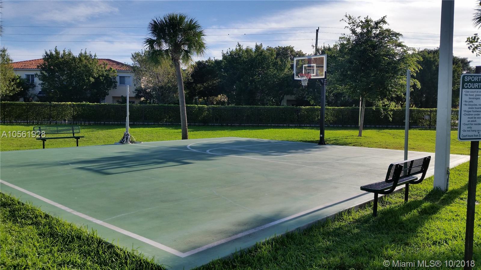 EUREKA PALM GARDEN - Residential