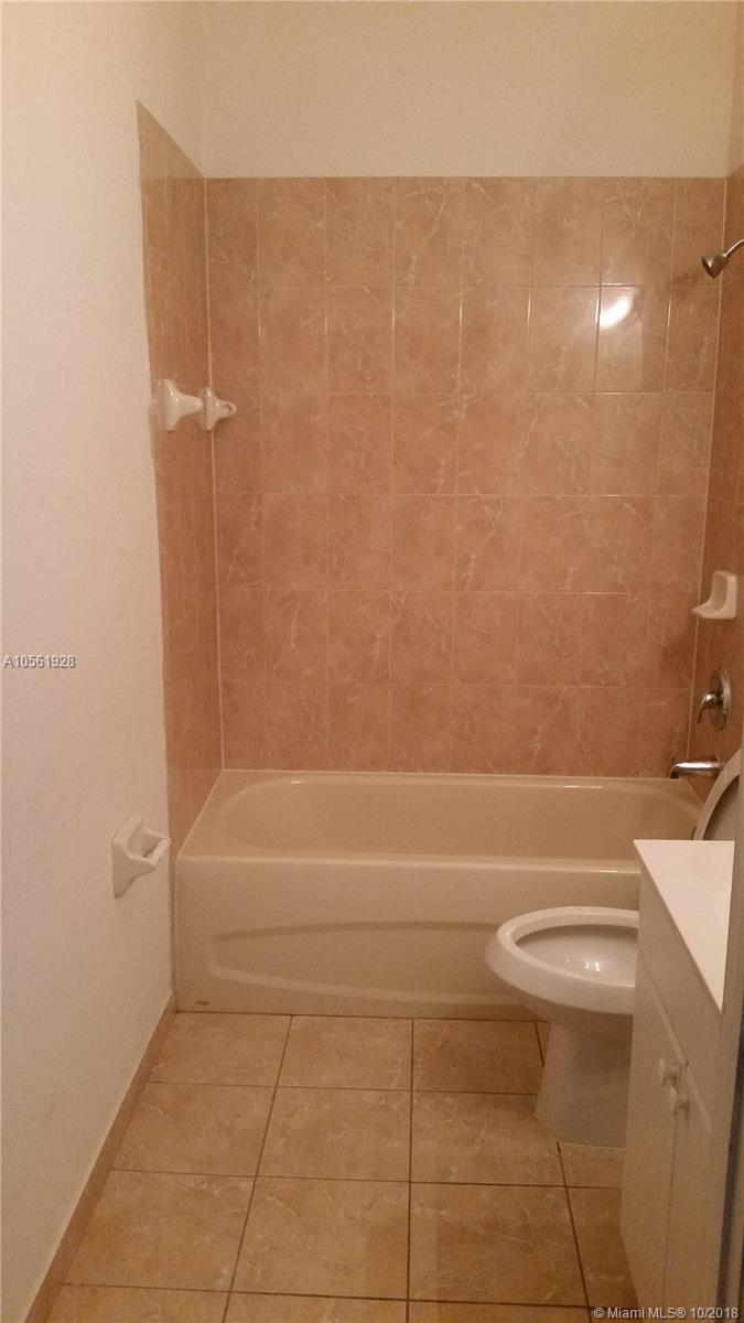 EUREKA PALM GARDEN - Residential