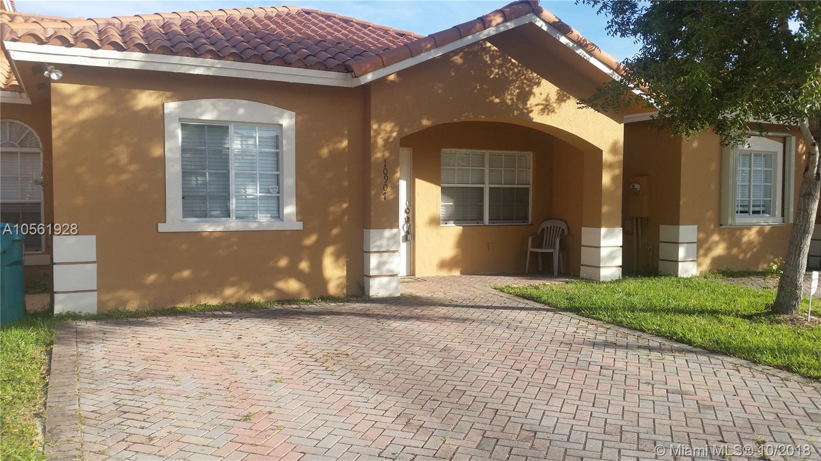 EUREKA PALM GARDEN - Residential