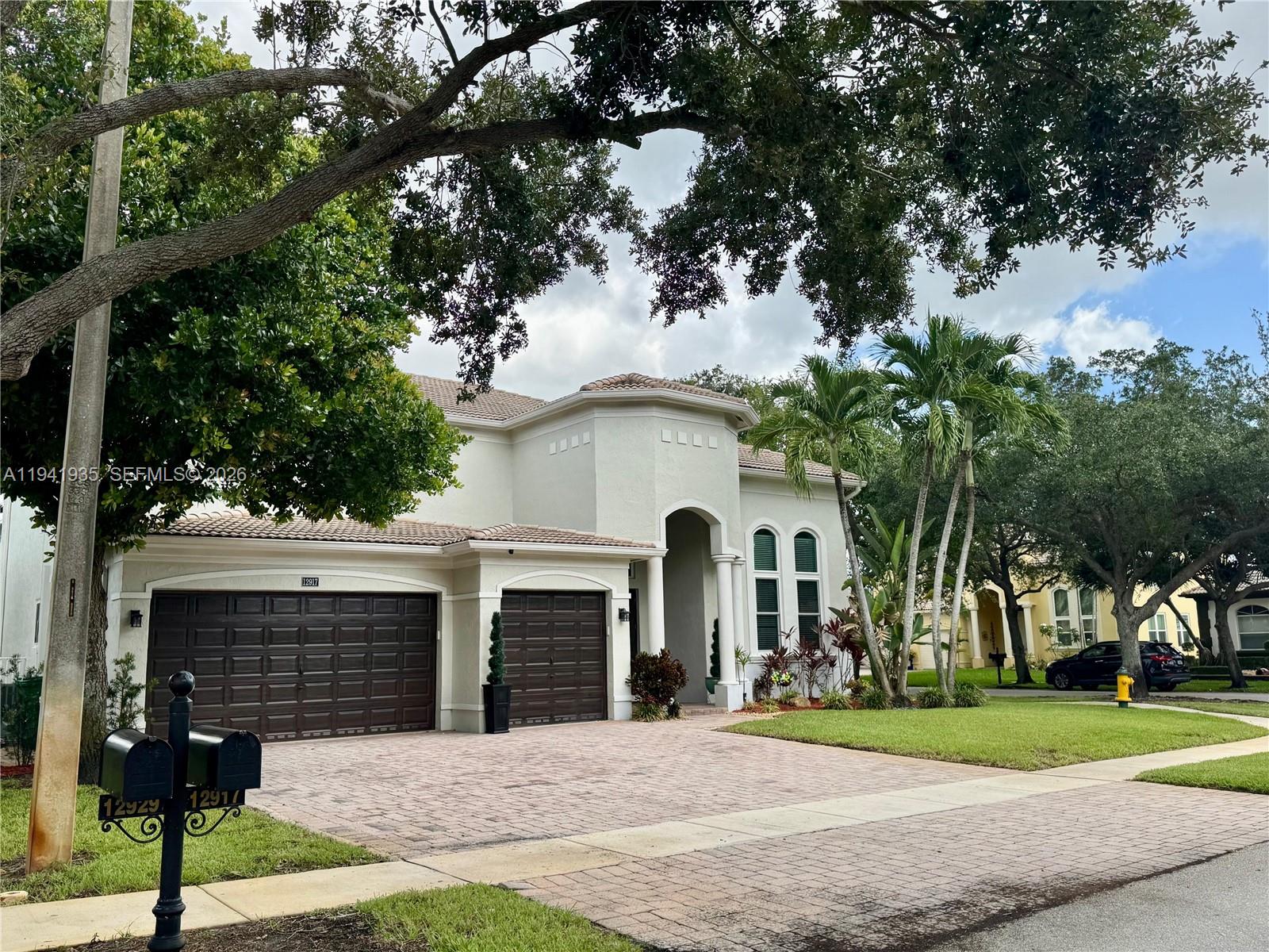 POD 2 AT MONARCH LAKES - Residential