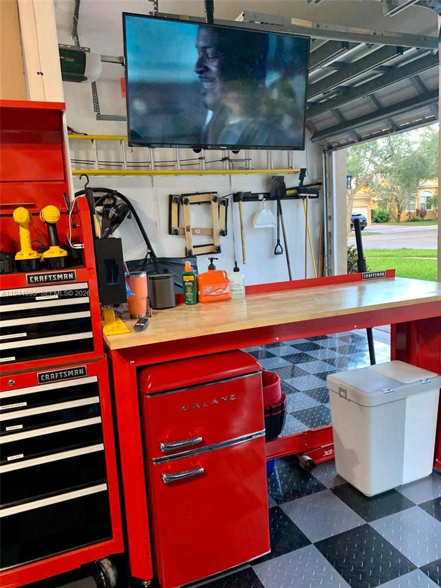 POD 2 AT MONARCH LAKES - Residential