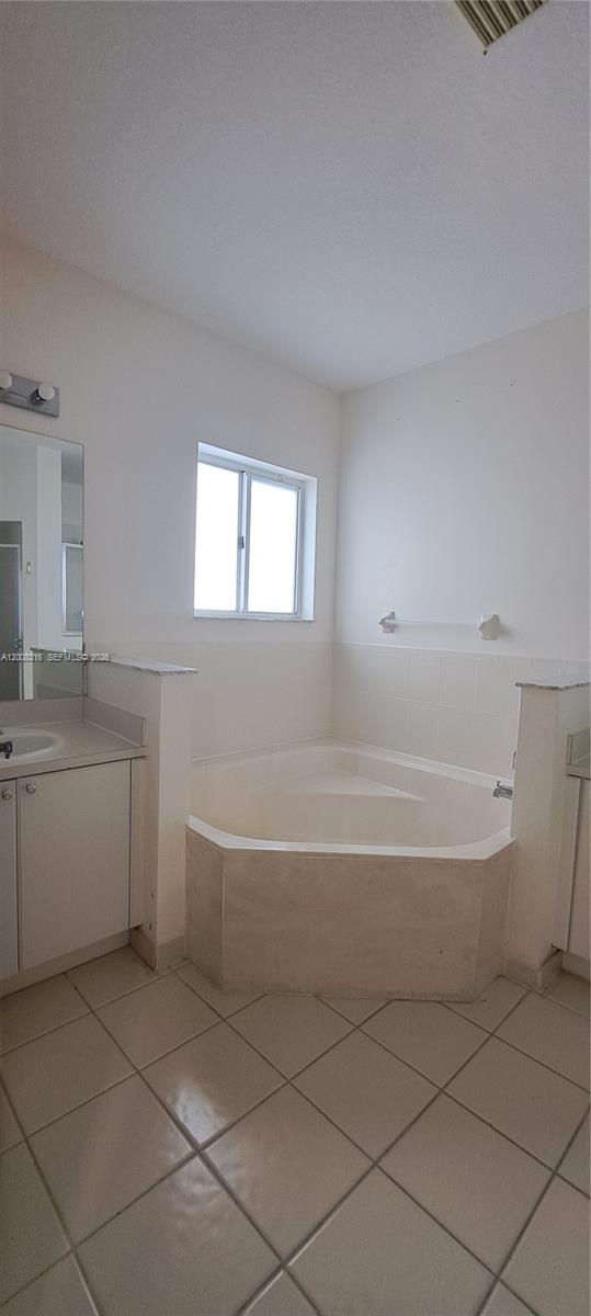 TOWNGATE NORTH - Residential