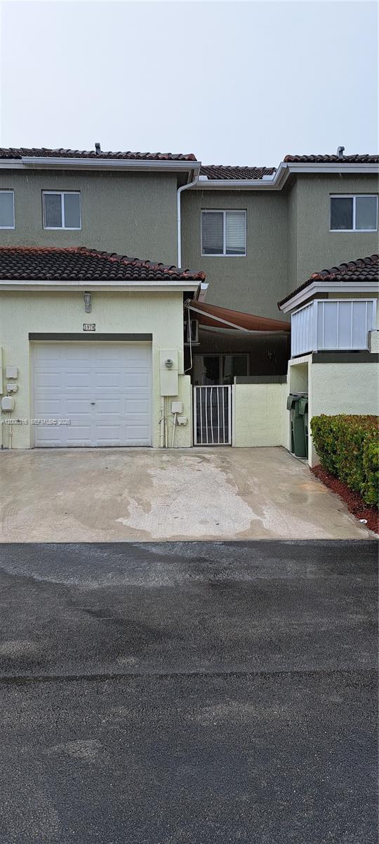 TOWNGATE NORTH - Residential