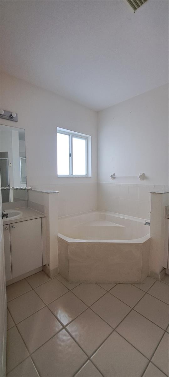 TOWNGATE NORTH - Residential