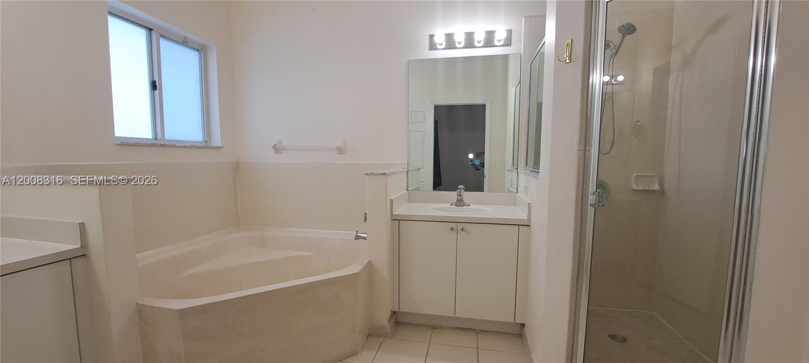 TOWNGATE NORTH - Residential