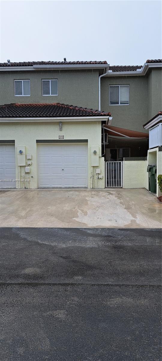 TOWNGATE NORTH - Residential