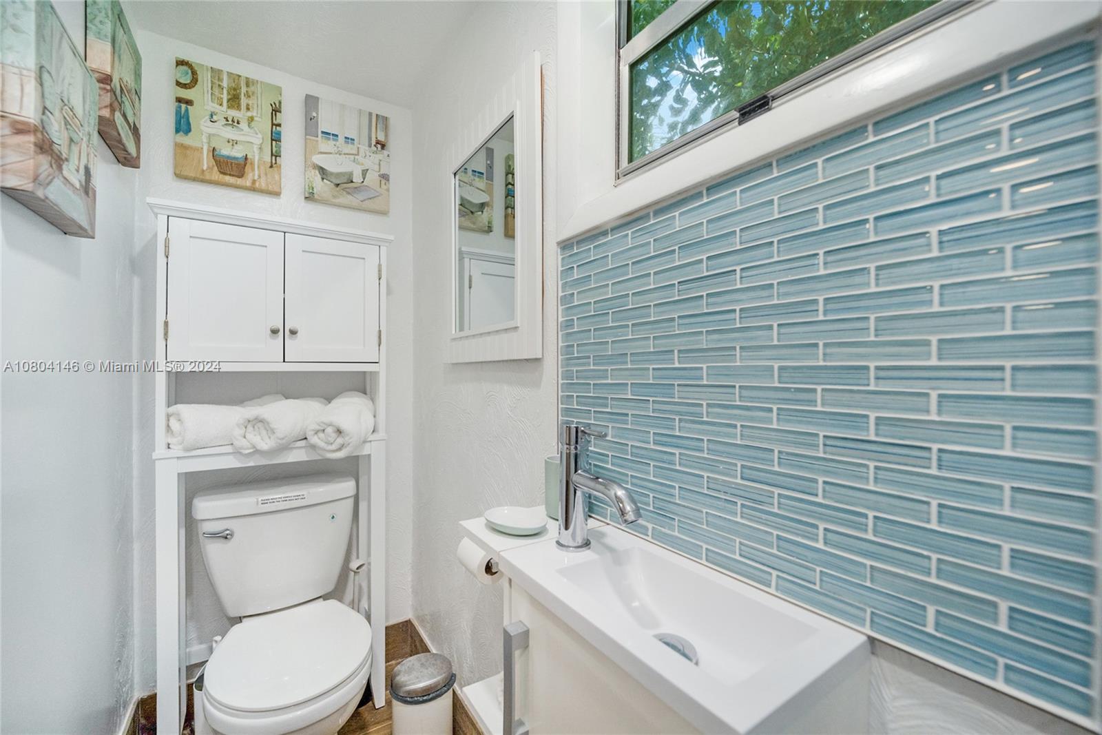 TOWN OF HALLANDALE - Residential Lease