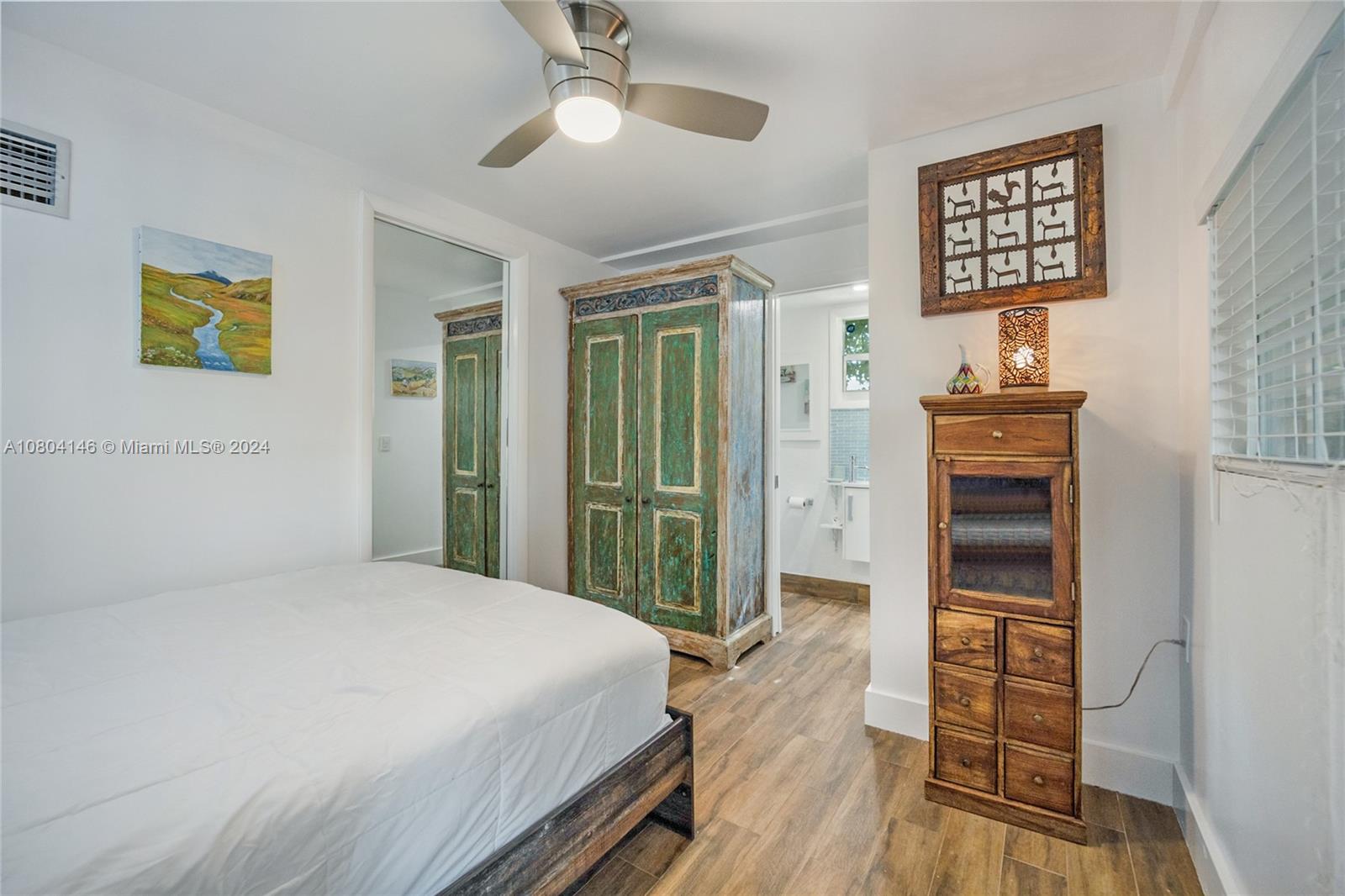 TOWN OF HALLANDALE - Residential Lease