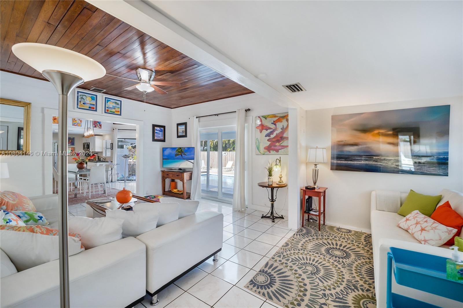 TOWN OF HALLANDALE - Residential Lease