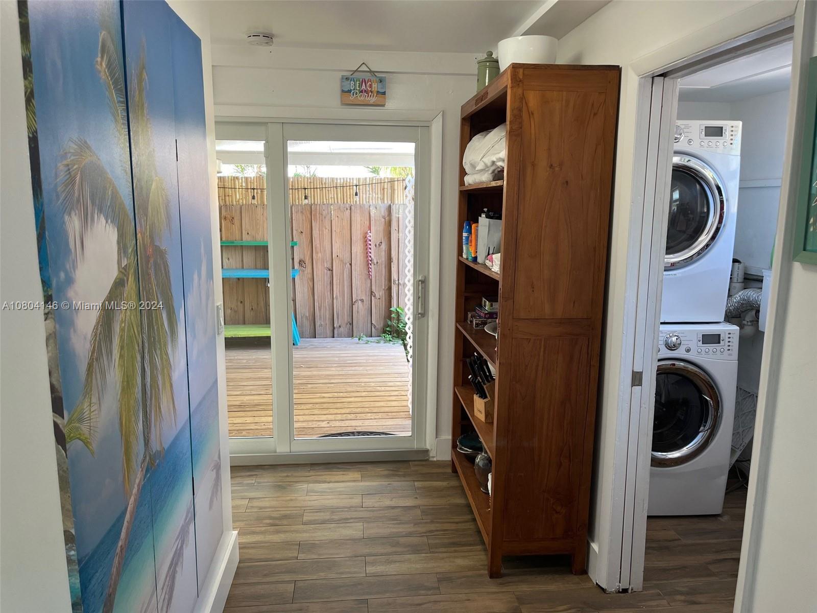 TOWN OF HALLANDALE - Residential Lease