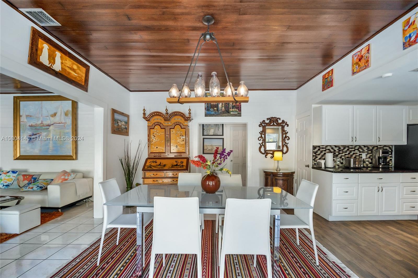 TOWN OF HALLANDALE - Residential Lease