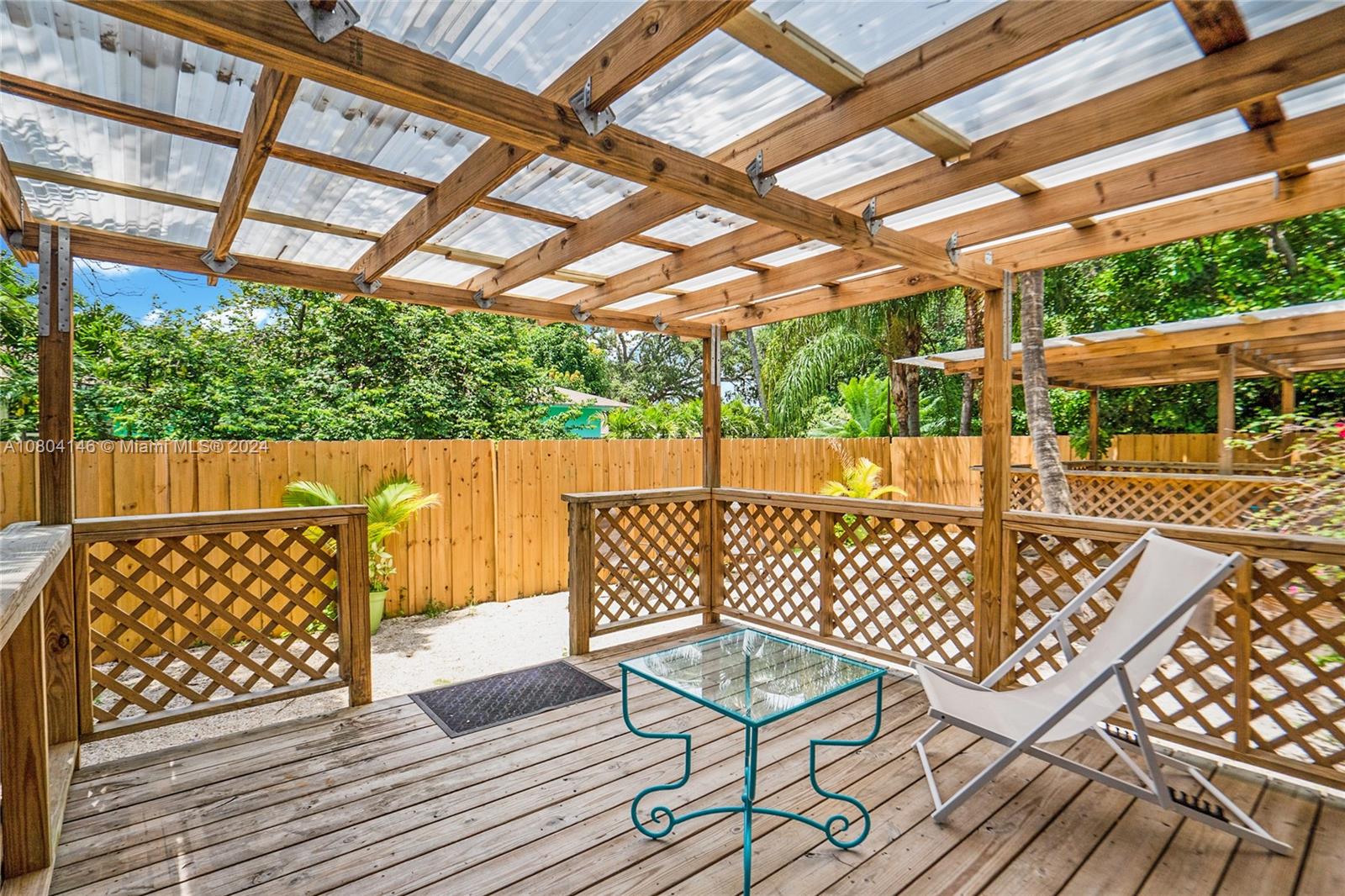 TOWN OF HALLANDALE - Residential Lease