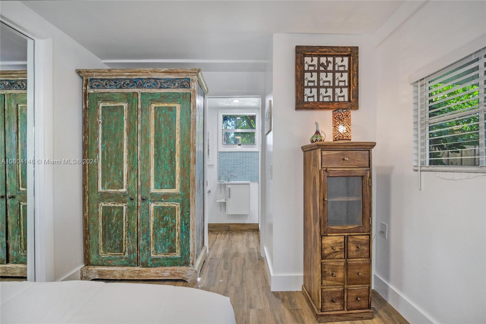 TOWN OF HALLANDALE - Residential Lease