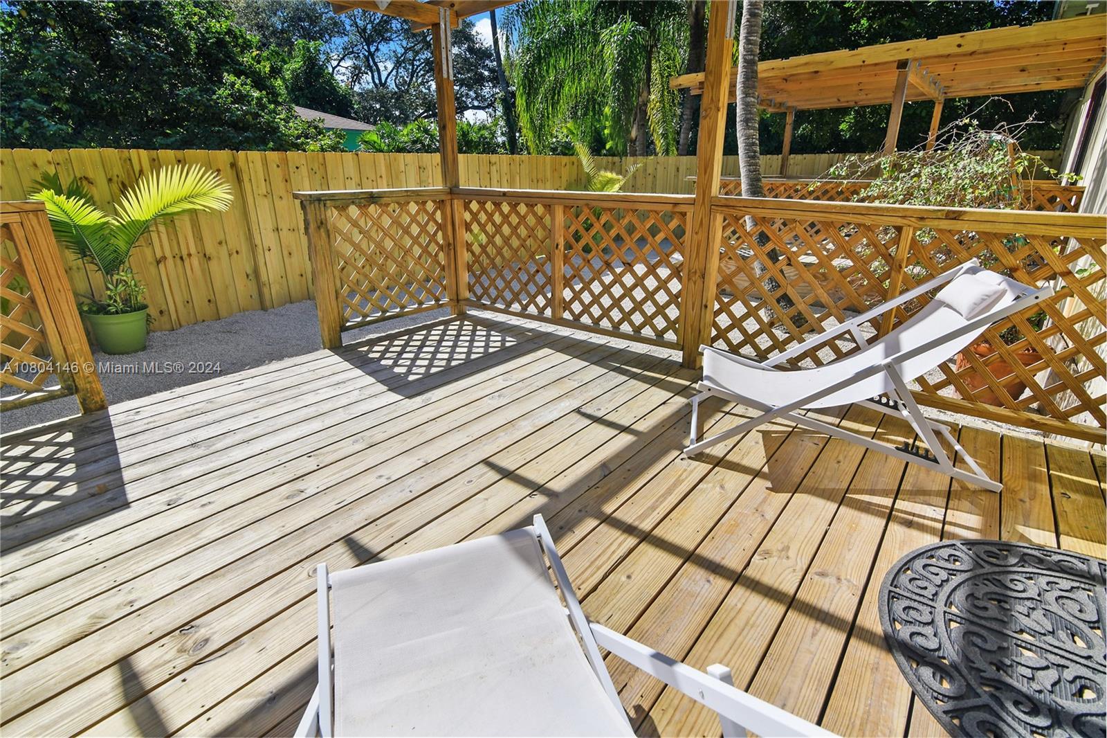 TOWN OF HALLANDALE - Residential Lease