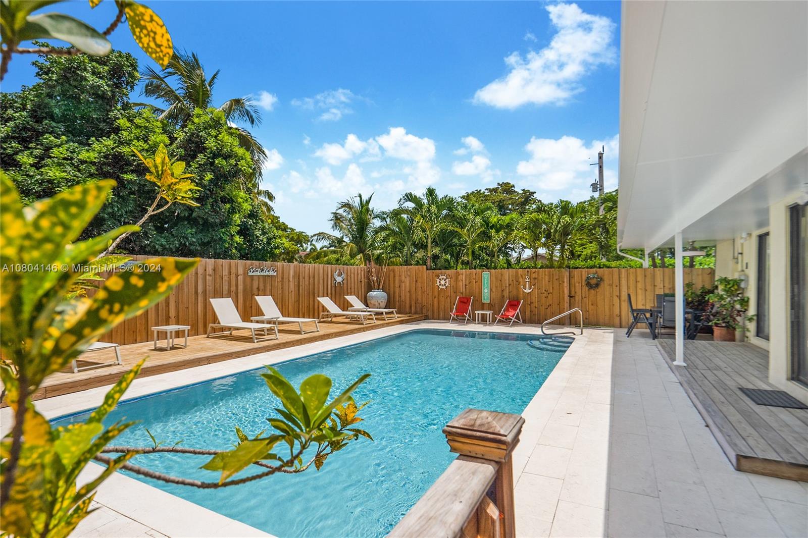 TOWN OF HALLANDALE - Residential Lease