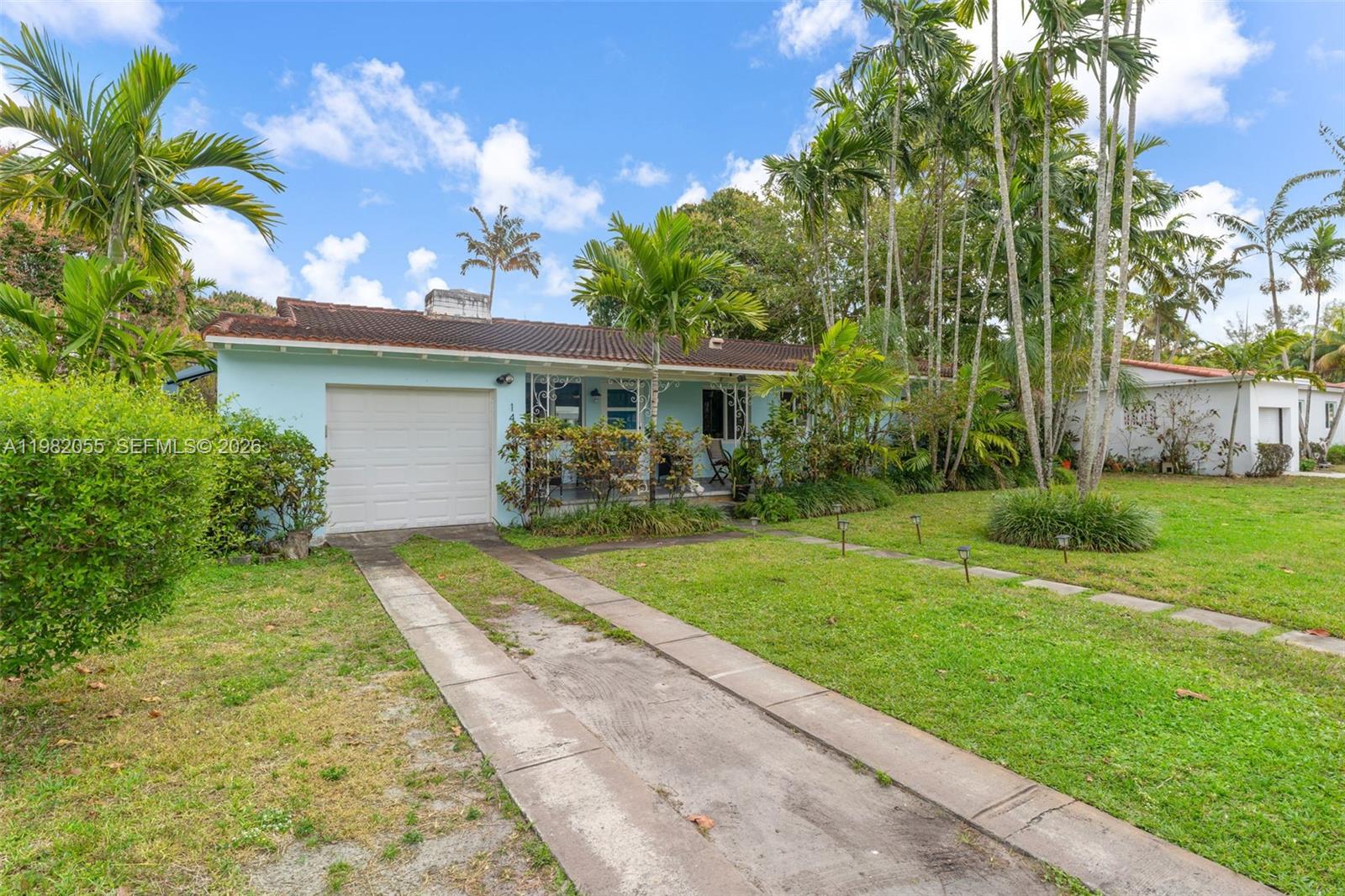 COUNTRY CLUB ESTS SEC 1 RE - Residential Lease