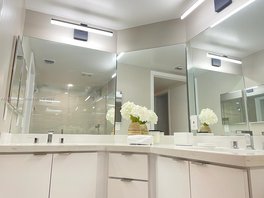 2080 OCEAN DRIVE CONDO - Residential Lease