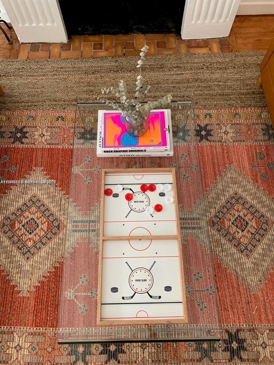 HOLLEMAN PARK - Residential