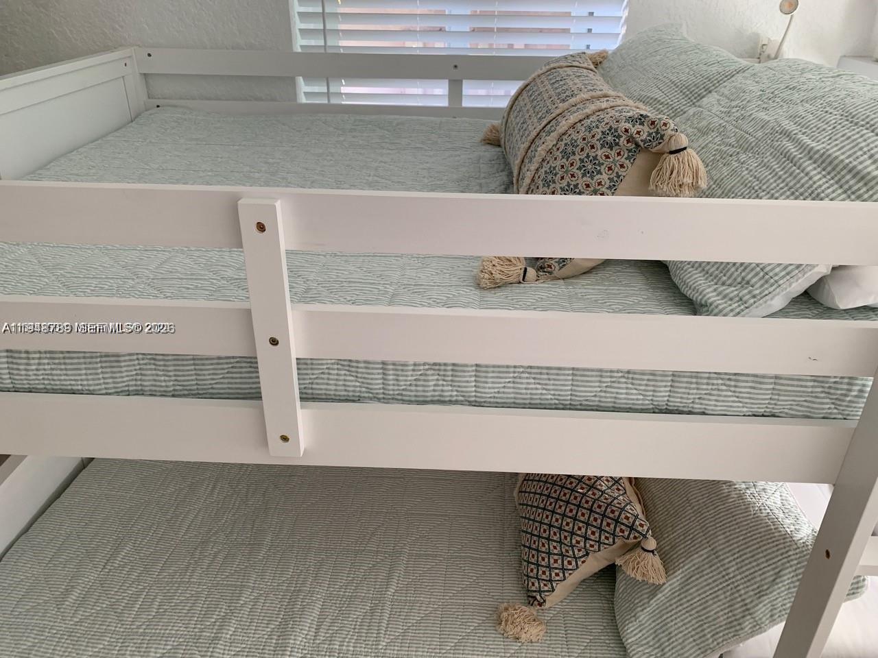 HOLLEMAN PARK - Residential